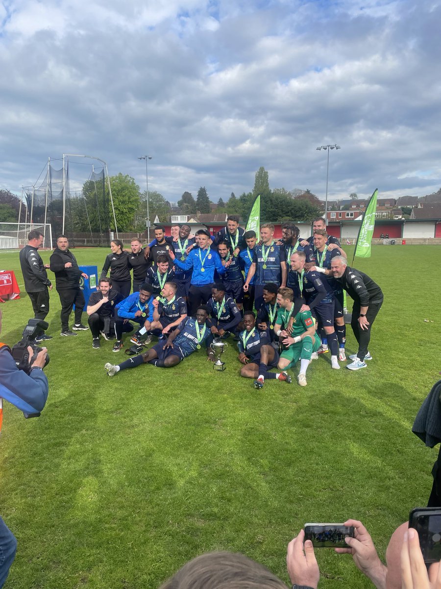 WOW! PROMOTION! Amazing club with amazing people! GOD is the GREATEST <a href="/AveleyFC/">Aveley Football Club</a> 💙 #UTM