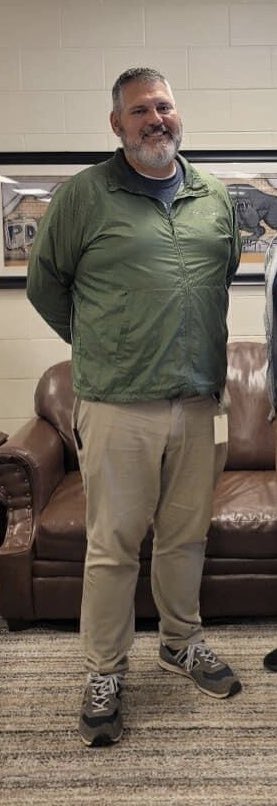 spms_panthers's tweet photo. Today is Principal Appreciation Day! We are thankful for the dedication and commitment of our fearless leader Mr. Neal! #pcsdstrong #pcsdproud https://t.co/24xdHlAjiV