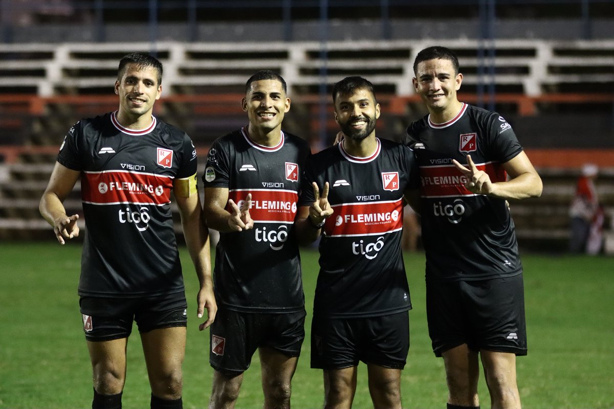 • FECHA 4 •
Final del encuentro
Llevamos los 3 puntos a casa🤩💥
General Diaz 1-2 #RiverPlate
#VamosKelito ⚪🔴⚪