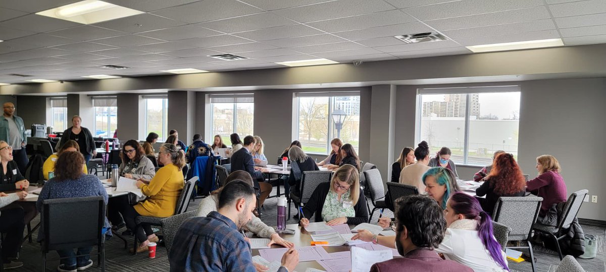 That’s a wrap on the <a href="/TVDSB/">Thames Valley DSB</a> DELF Project in collaboration w/<a href="/LDCSB/">London District Catholic School Board</a> Merci 2 the correcteurs, teacher-leaders, LSS staff, #BMOCentre staff 4 bringing this #French diploma opportunity to ~500 <a href="/CityofLdnOnt/">City of London</a> #students <a href="/mmenorley/">TVDSBFSL</a> <a href="/MonsieurPowell/">Marc Édouard Powell, MA</a> <a href="/klsmithtec/">Mme Smith</a> <a href="/mommycurzon/">Jessica Curzon</a> <a href="/kevin_auckland/">Kevin Auckland</a>