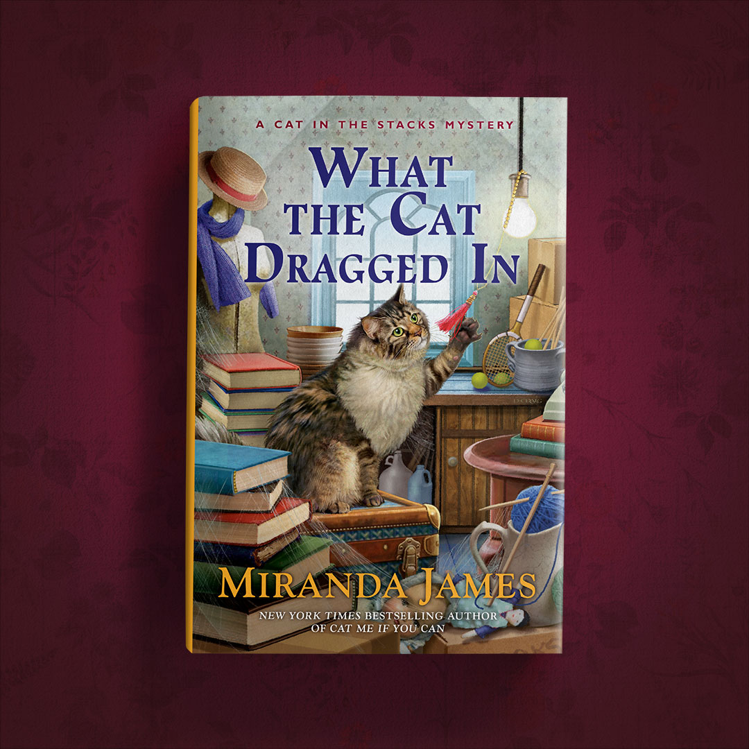 BerkleyMystery's tweet photo. Now in paperback — What the Cat Dragged In by @MirandaJames57! Librarian Charlie Harris and his faithful feline companion, Diesel, have inherited Charlie’s grandfather’s house, along with a deadly legacy: a decades-old crime scene https://t.co/LjbjrdPCjz https://t.co/eWcXIUKEZt
