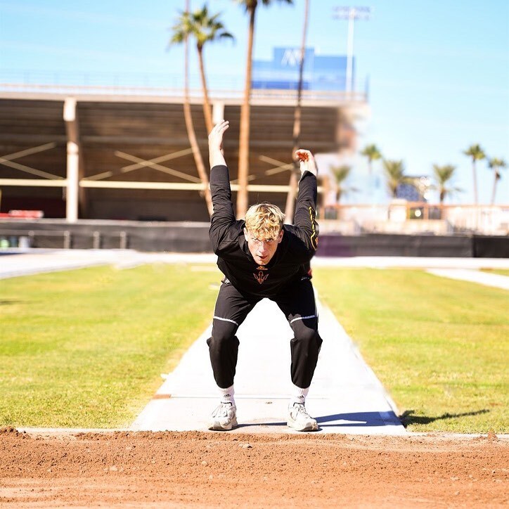 Jeremy_cody's tweet photo. Championship season loading β³
β’β’β’
#prszn #asu #trackandfield #paytience #explore #jumps #pac12 https://t.co/GSgGQ1i0Ms https://t.co/3XRwzvOC56