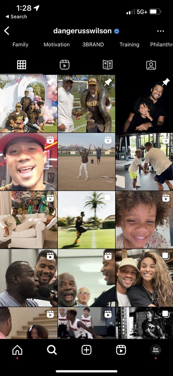 👑 on Twitter "He posts all his kids. You probably can’t see them with