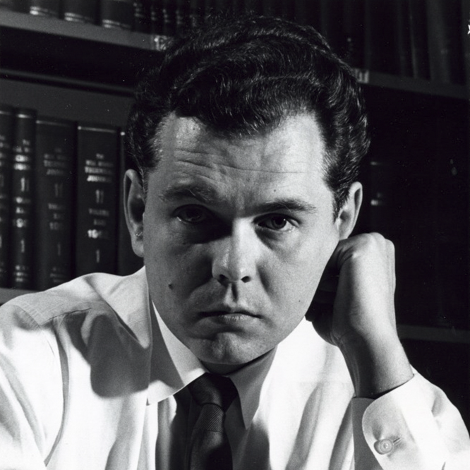electro4us's tweet photo. Oleg #Jefimenko
Physicist, professor at West Virginia University.
Born in #Kharkiv.
Author of a list of scientific papers relating to:
#electrostatics #electrostaticmotors #atmosphericelectricity #electrets

Photo: WVRHC, "Electrets" from Scribd.

#olegjefimenko #electro4us https://t.co/EW9XJ8dmiy