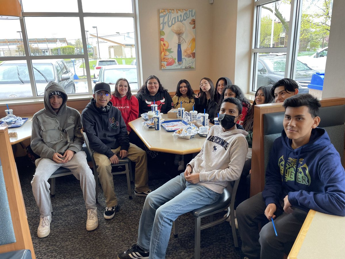 Lindsey Rapinchuk tweet media