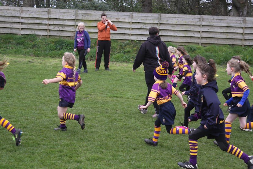 MarrGirlsRugby's tweet photo. @MarrRugby Girls offer non-contact micros rugby for primary 1-3 girls as well as our primary 4/5 and primary 6/7 mini rugby squads.

Come to our Come &amp; Try session on Sunday 14 May:
-Fun games 
-Learn new skills
-Develop coordination 
-Get active
-Be part of a team
-Make friends https://t.co/R6eeBlMNp0