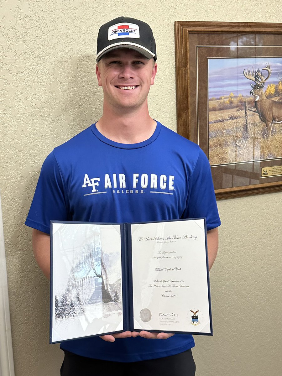 I am blessed to receive my official appointment to the United States Air Force Academy! I am thankful for the opportunity to continue my academics, pursue baseball and serve my country⚡️🇺🇸