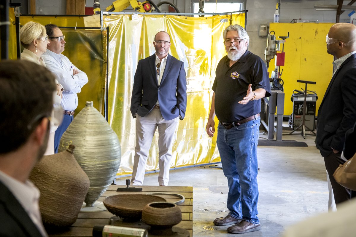 LSU's tweet photo. Baton Rouge influencers, including elected officials, industry leaders and non-profit organizers, visited LSU to see our efforts to support the economy through research, scholarship, and talent development:

https://t.co/XZqa76oCEk

#ScholarshipFirst https://t.co/rHST9SvOvY