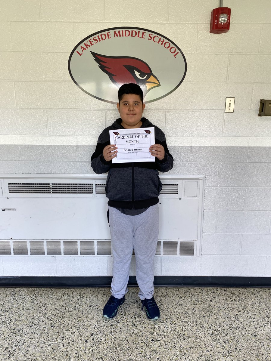 LakesideMiddle8's tweet photo. Congratulations to our "Cardinals of the Month" for March/April: 6th- Brian Barraza,  7th - Chris Wnuk, 8th - Pola Gospodarzec &amp; Yeva Orynbekova. https://t.co/cV2FpVHcaZ