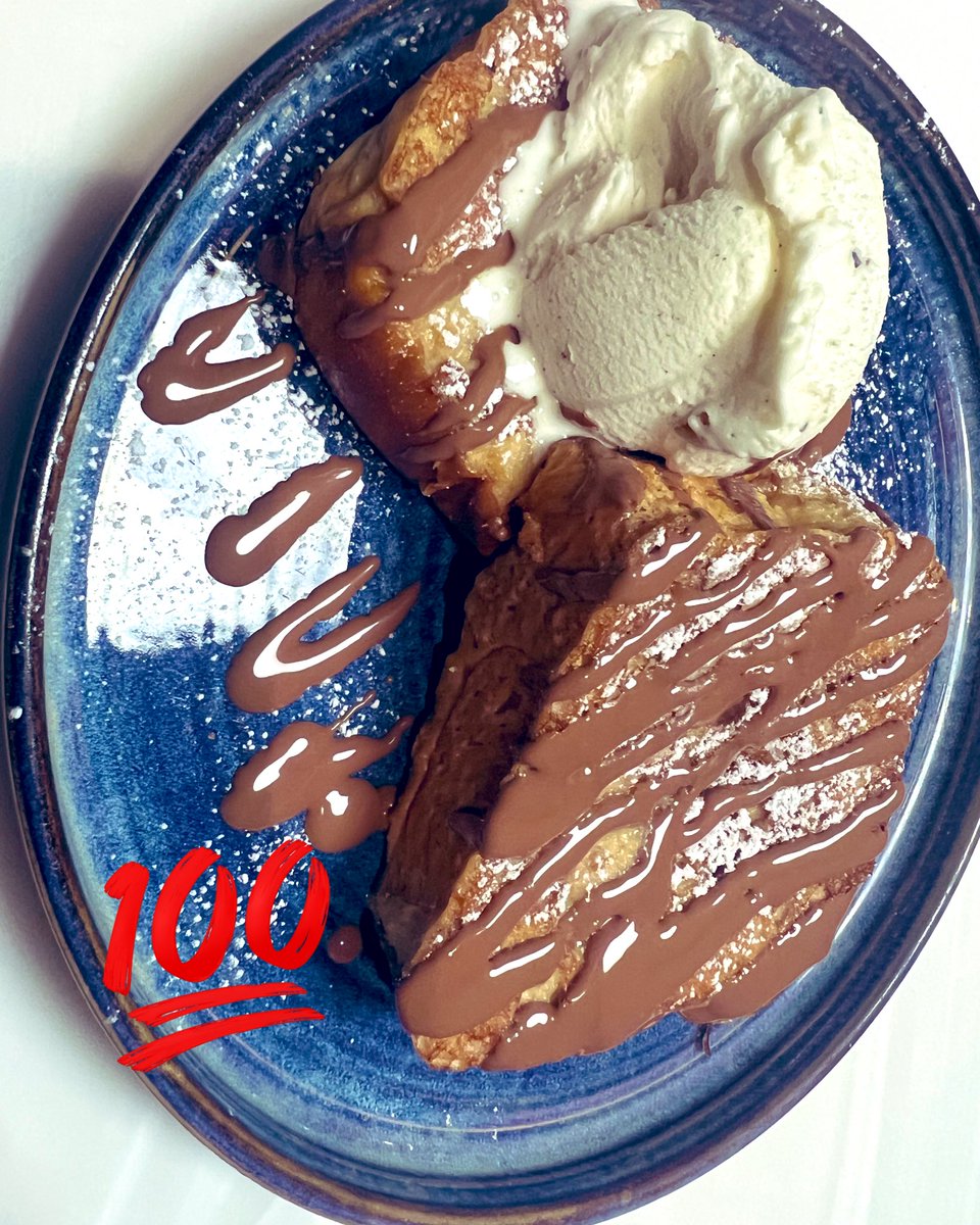 Teddy_Playhouse's tweet photo. This time I had #frenchtoast and #spicedtea @hautedolci @StGeorgesHarrow 
The food was #delicious ☕️🍟🧇
#dessert #ambience #goodservice👍 #greatvibes #waffles #pancakes #hotchocolate #newyorkloadedfries #bankholiday #longweekend #familytime❤️ #lifeisdolci #dolci https://t.co/J5Lx5igdix