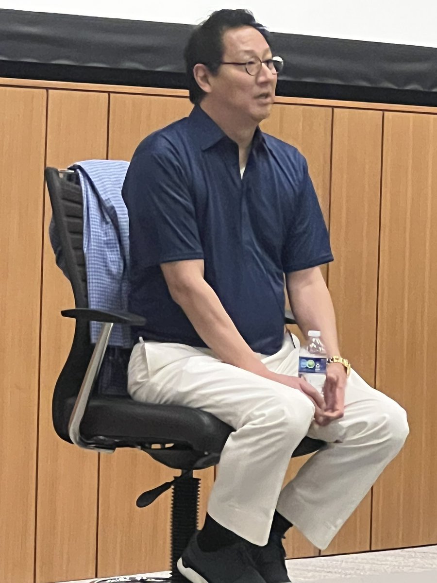 mabersol's tweet photo. Super excited to hear President Ono speak with us at the School of Nursing #umichnursing https://t.co/z8PURVfMvj