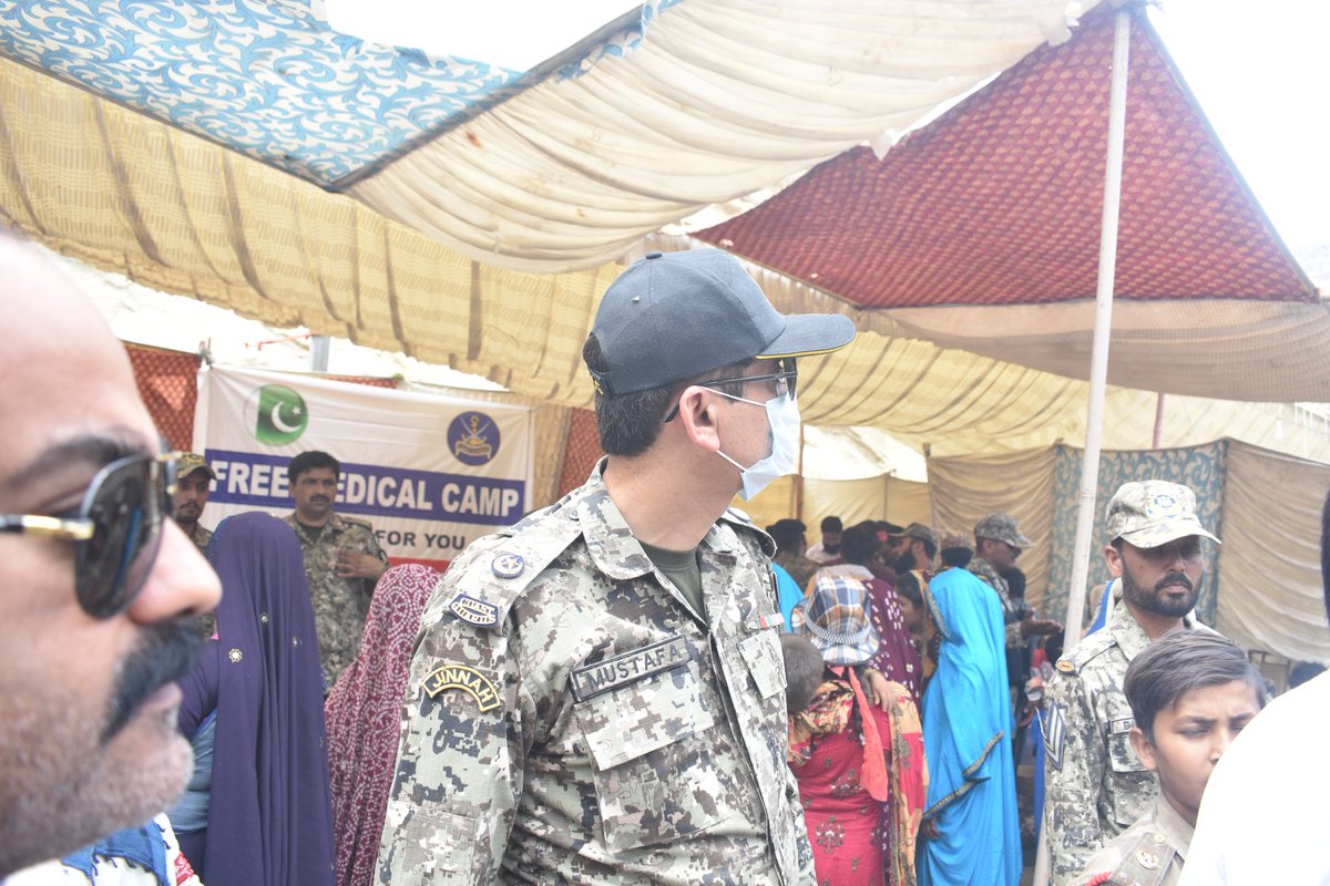 Shrihinglajmata's tweet photo. Amazing initiative by Pakistan Coast Guard during #HinglajFestival2023, providing free medical check-ups and medicines to pilgrims. This thoughtful gesture is truly commendable and a shining example of hospitality towards visitors.
#PakistanZindabad
#PakistanCoastGuard
#Pakistan https://t.co/8ICEKm7YAi