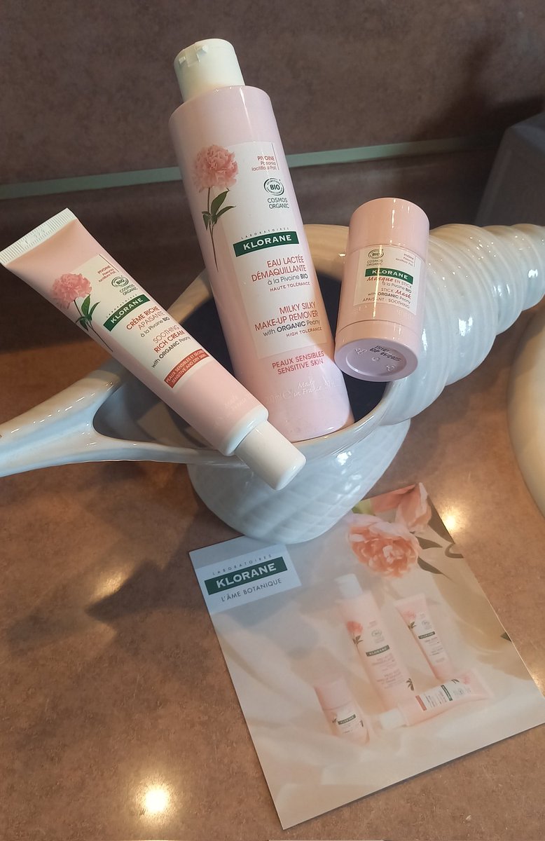 deborine68's tweet photo. Merci @sampleo pour cette belle campagne.
#klorane #kloranepivoineBIO #FeelGoodActGood https://t.co/H077UvaohD