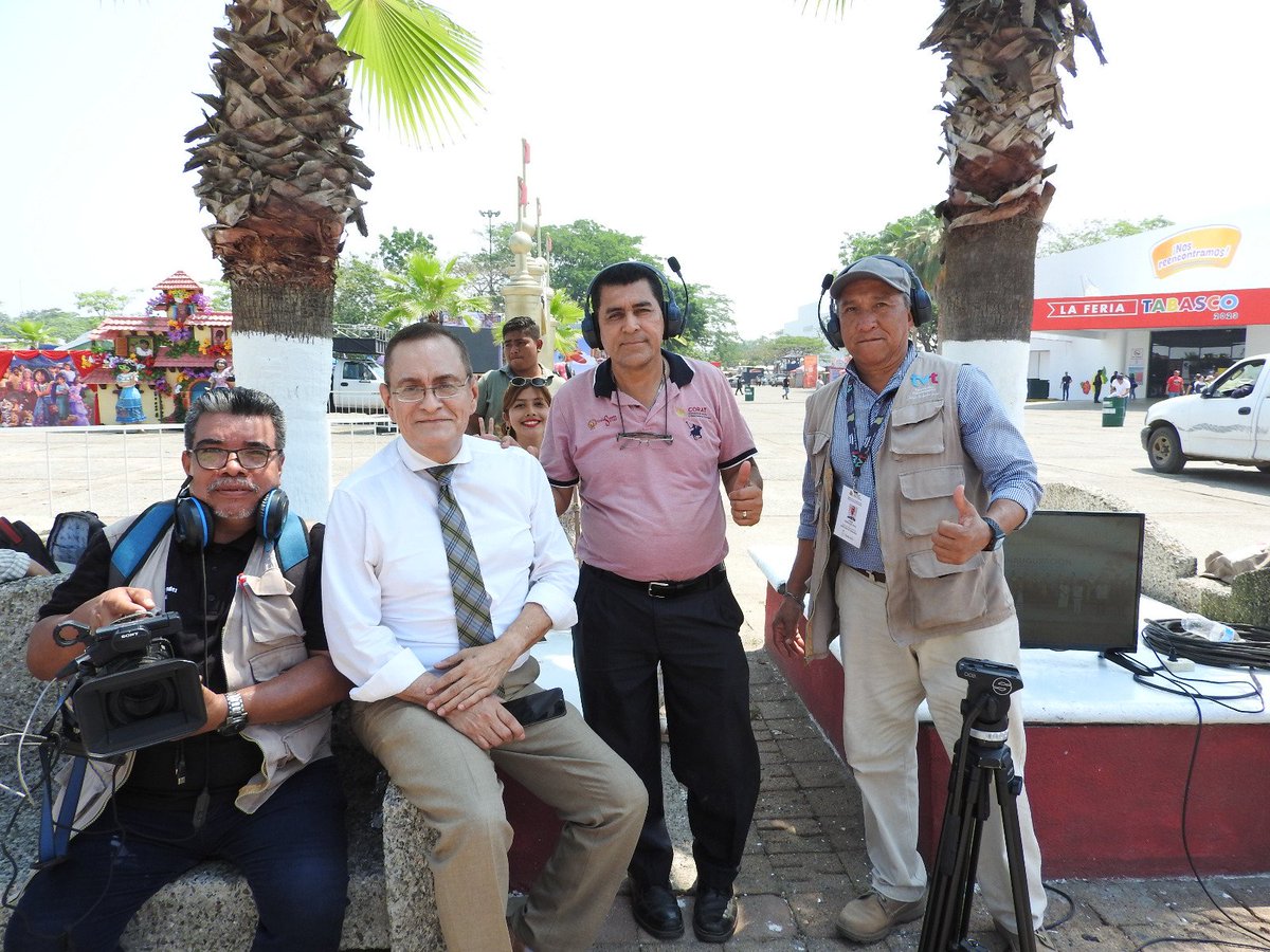 jadedios's tweet image. No cabe duda que tenemos los mejores productores y técnicos de TV. Danae Cano, José Del Carmen Hernández Álvarez Fermín de Dios y Jorge Vargas. 
#FeriaTabasco2023 #ParqueTabasco 🙂👍👍👍 @TVTenlinea