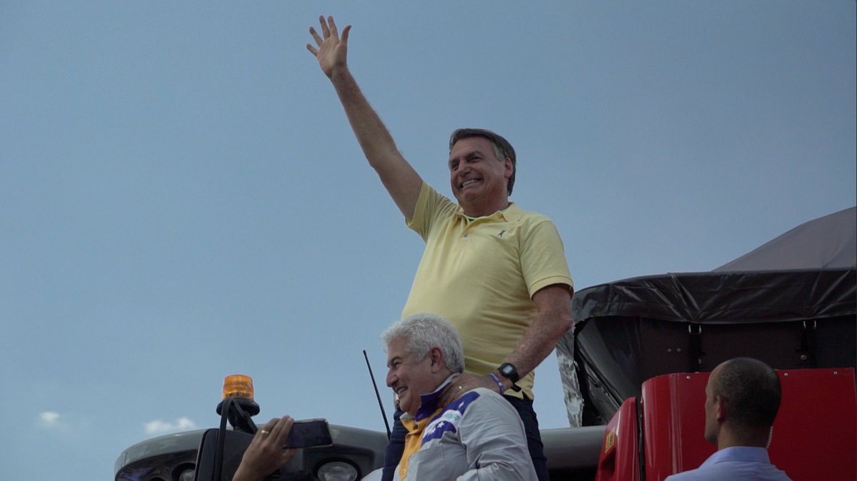 CostaNetoPL's tweet photo. Inacreditável!
Foi enorme a multidão que acompanhou Jair Bolsonaro hoje, durante a abertura da maior feira internacional de tecnologia agrícola da América Latina, Agrishow, em Ribeirão Preto (SP). https://t.co/ISIOMfKMir
