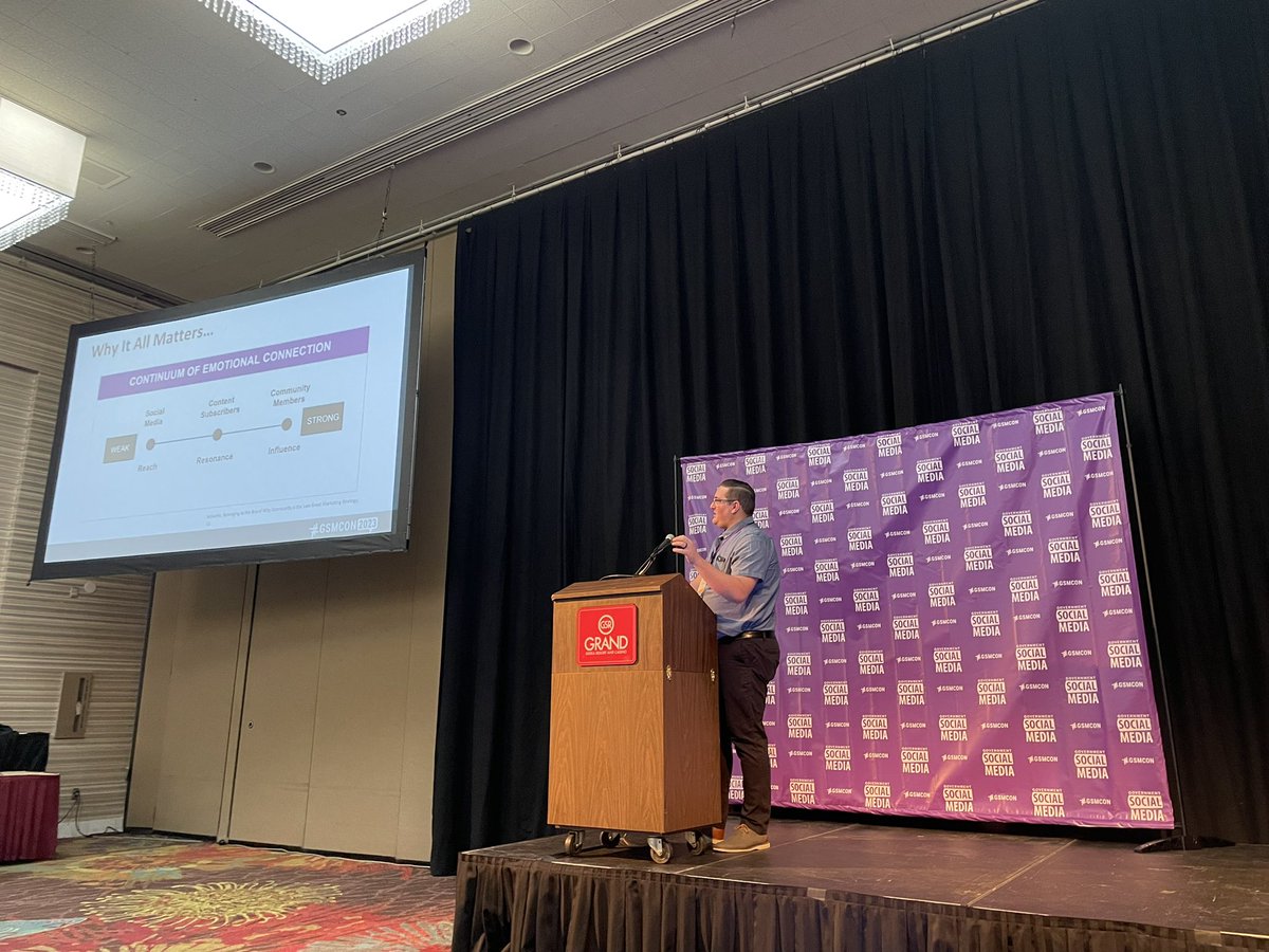 Audience overlap. Use humor appropriately. Customer service is one of the best tools we have available in government. So many great takeawaysfrom <a href="/ZackSeipert/">Zack Seipert</a>! #GSMCON