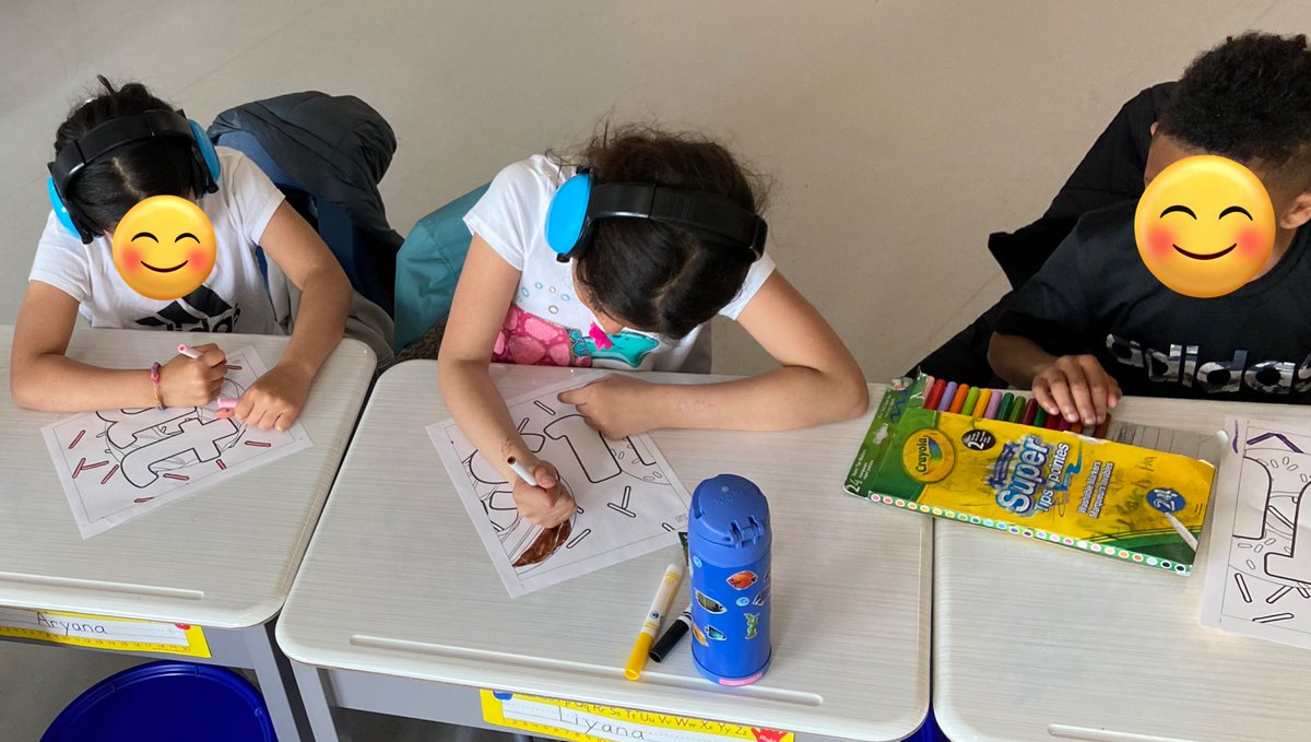 Mme Horowitz (@mmehorowitz) on Twitter photo Today we stopped to take a breath together. We did some yoga and collaborative mindful colouring. #CMHAMentalHealthWeek #HDSBspotlightmhweek <a href="/HDSB_smhwb/">HDSB student mental health and well-being</a> <a href="/RSP_HDSB/">Rattlesnake Point Public School</a> Today we stopped to take a breath together. We did some yoga and collaborative mindful colouring. #CMHAMentalHealthWeek #HDSBspotlightmhweek <a href="/HDSB_smhwb/">HDSB student mental health and well-being</a> <a href="/RSP_HDSB/">Rattlesnake Point Public School</a>