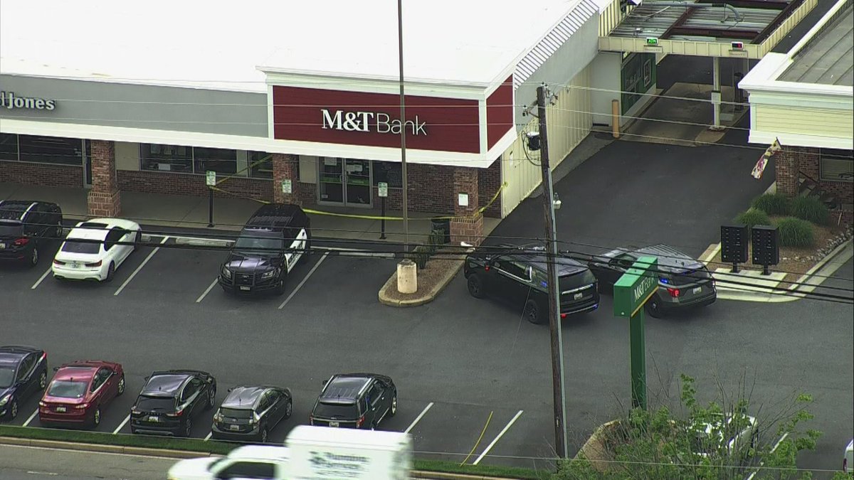 ʙʀᴀᴅ ꜰʀᴇɪᴛᴀꜱ on Twitter "BreakingNews in Maryland BANK ROBBERY w