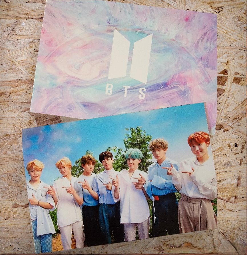 corner_army's tweet photo. La la la la la....
DNA Broadcasts are in the shop!
#BTS #btsphotocards #btsdna https://t.co/91rspzFO1c