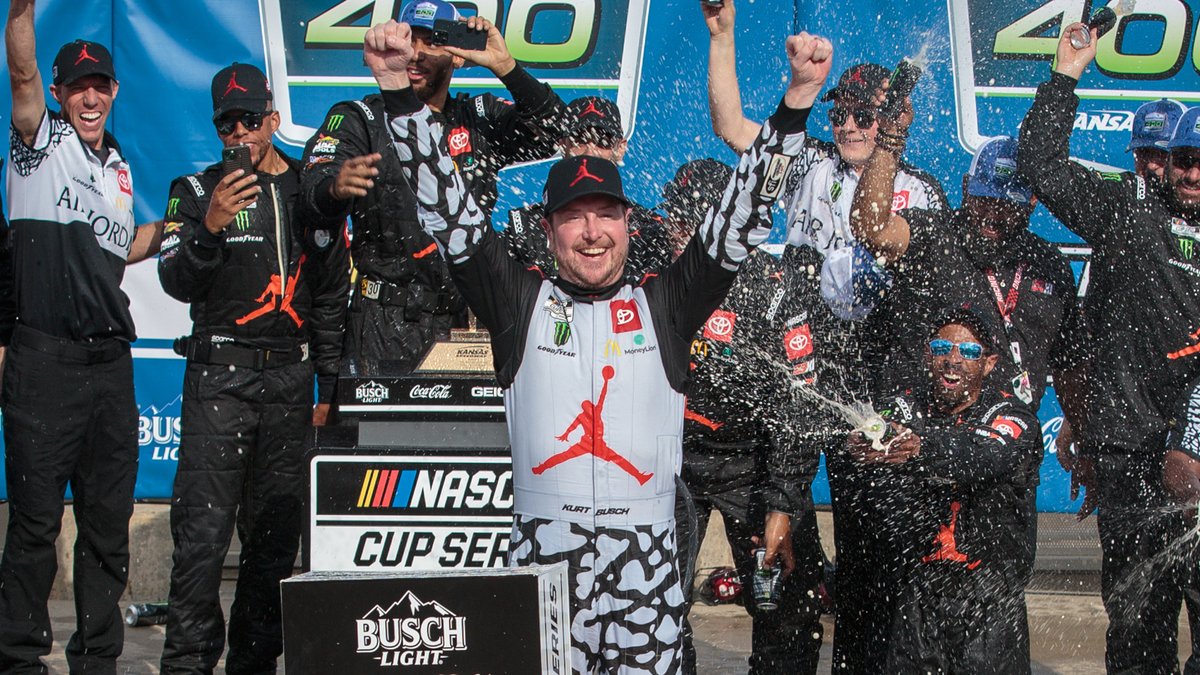 FOX NASCAR on Twitter "Sunday in the FS1 booth 2022 Kansas winner