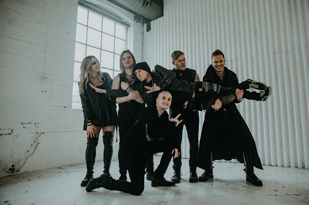 ScottBrownstone's tweet photo. Listen Live: https://t.co/sgNOy2s84U #twitch #AiiR #NowPlaying on @AiiRadioLive's #TheFemaleFrontedRockandMetalShow
#NewSingle/#Video
NP @RaveTheReqviem ~ #HowToHateAgain ft. #JakeE: #Cyhra, ex. #Amaranthe) https://t.co/U7wC05asPM🇸🇪
https://t.co/nL70BBHxBe
https://t.co/w1tBecRqYh https://t.co/ToTF732Ndw