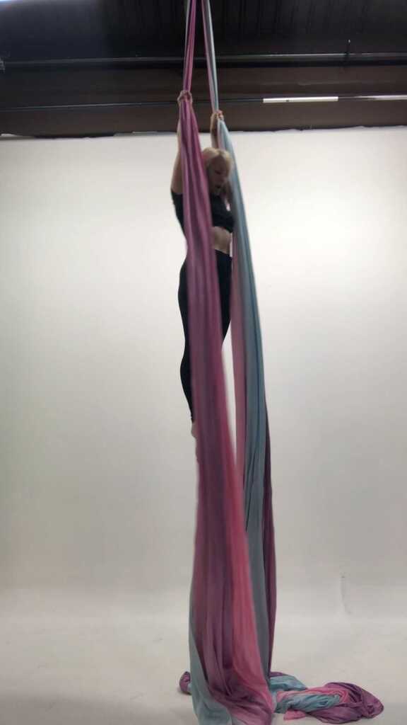 ascentatx's tweet photo. I have a few more videos from the pre-surgery vault to post. 

And I know this is  Atreyu but I can’t find the song on IG. So I just put the first one I saw.

#aerial #aerialsilks #silks #aerialist #aerialistofig #orlandoaerialist #aerialart #aerialdance… https://t.co/IIiUO2xV2z https://t.co/POWjgOWYZE