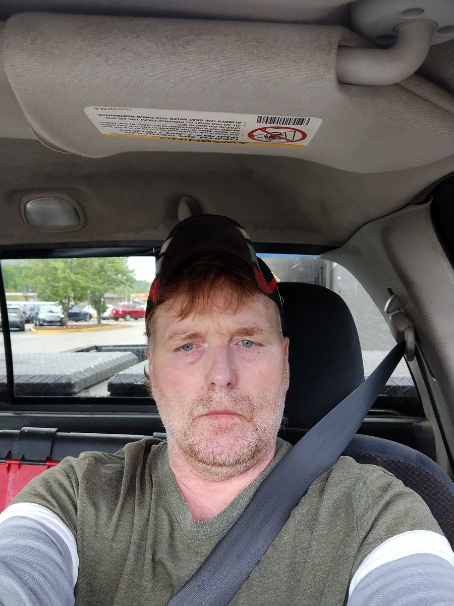 JefferyAsh4's tweet photo. I hope everyone is having a great day. Today is my birthday so I want everyone to have a wonderful day and show your beautiful smile. https://t.co/MIskckwyvM
