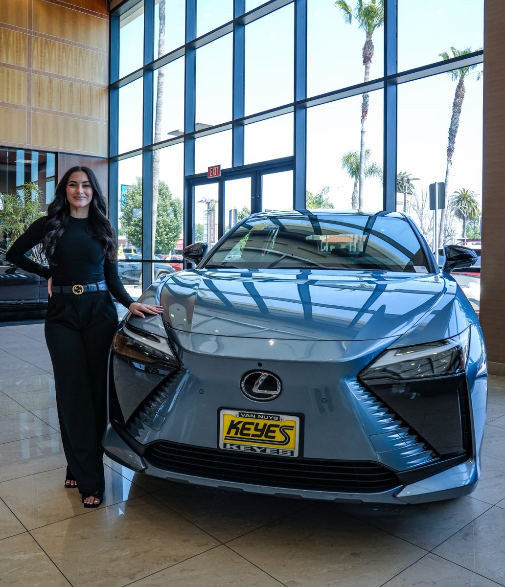 keyeslexus's tweet photo. Embrace the beauty of May with the power and efficiency of the RZ 450e from Keyes Lexus!
💙https://t.co/YOFH07cjPb💙
#keyeslexus #lexus #rz450e #ev https://t.co/QY1unkykw1