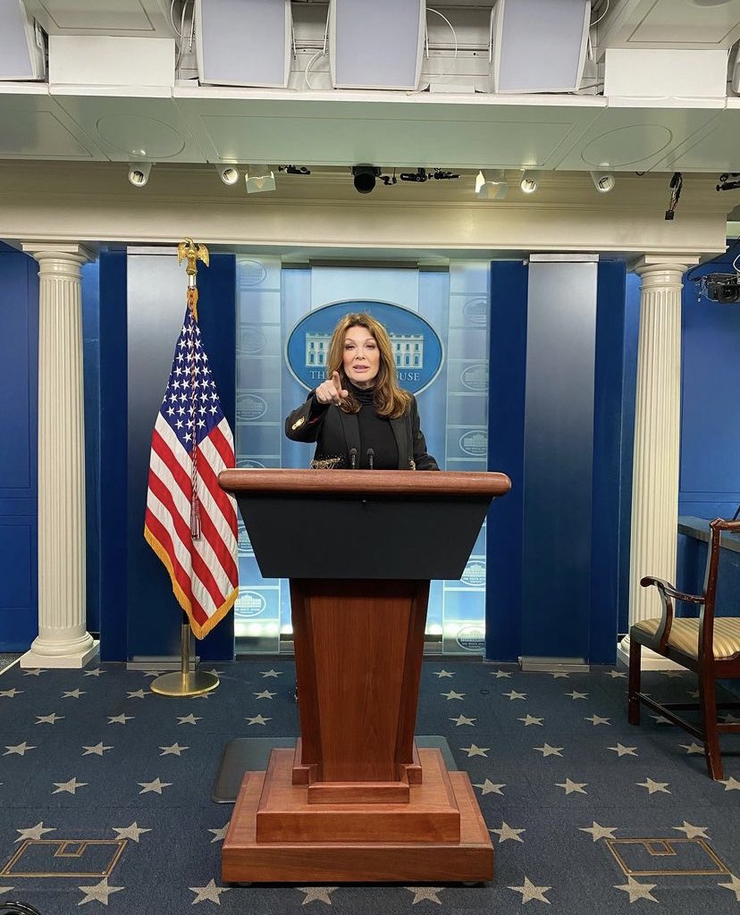 It’s giving .. 2024 !!