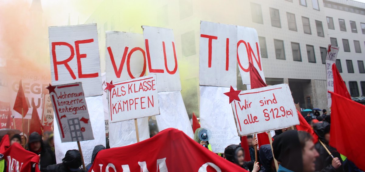 almuenchen's tweet photo. Kämpferischer #1mai in München! Hier ein paar Eindrücke: https://t.co/GgaWhrSLbV