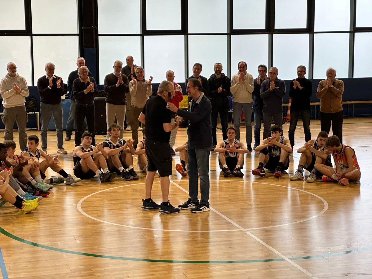 Basket Coach tweet media