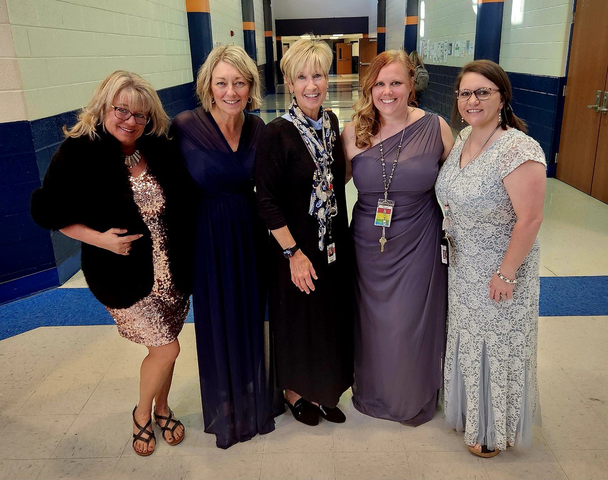 LaceyKaye24's tweet photo. We are dressed to impress for @Doctor_ACM’s last Principal’s Day! @Coach_Jernigan 
#WeAreBlackman https://t.co/5O5chg0hJr