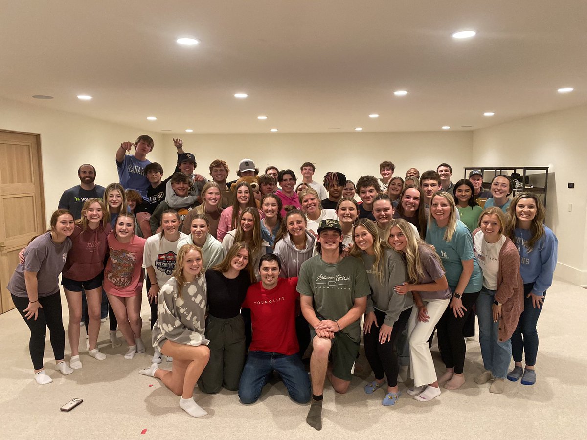 Just a reminder that last week was our last club! 🥲 We love our seniors &amp; loved celebrating them!! Stay tuned for some fun things to come throughout the summer!! #andoveryounglife #bestnightofyourweek