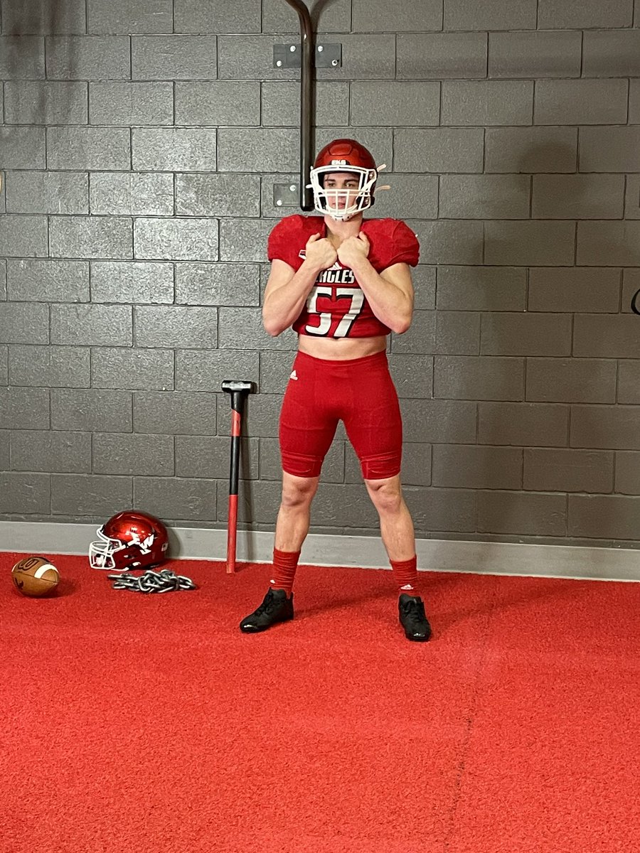 Had an amazing unofficial visit at <a href="/EWUFootball/">EWU Football 🏈</a>!!! Thank you <a href="/Coach_ESanders/">Eric Sanders</a>! Can’t wait to be back! #EKG <a href="/BrandonHuffman/">Brandon Huffman</a> <a href="/Micah_Chen/">Micah Chen</a> <a href="/SBLiveWA/">Washington High School On SI</a> <a href="/CoachBestEWU/">Coach Aaron Best</a> <a href="/PrepRedzoneWA/">Prep Redzone Washington</a> <a href="/MountSiFootball/">Mount Si Football</a>