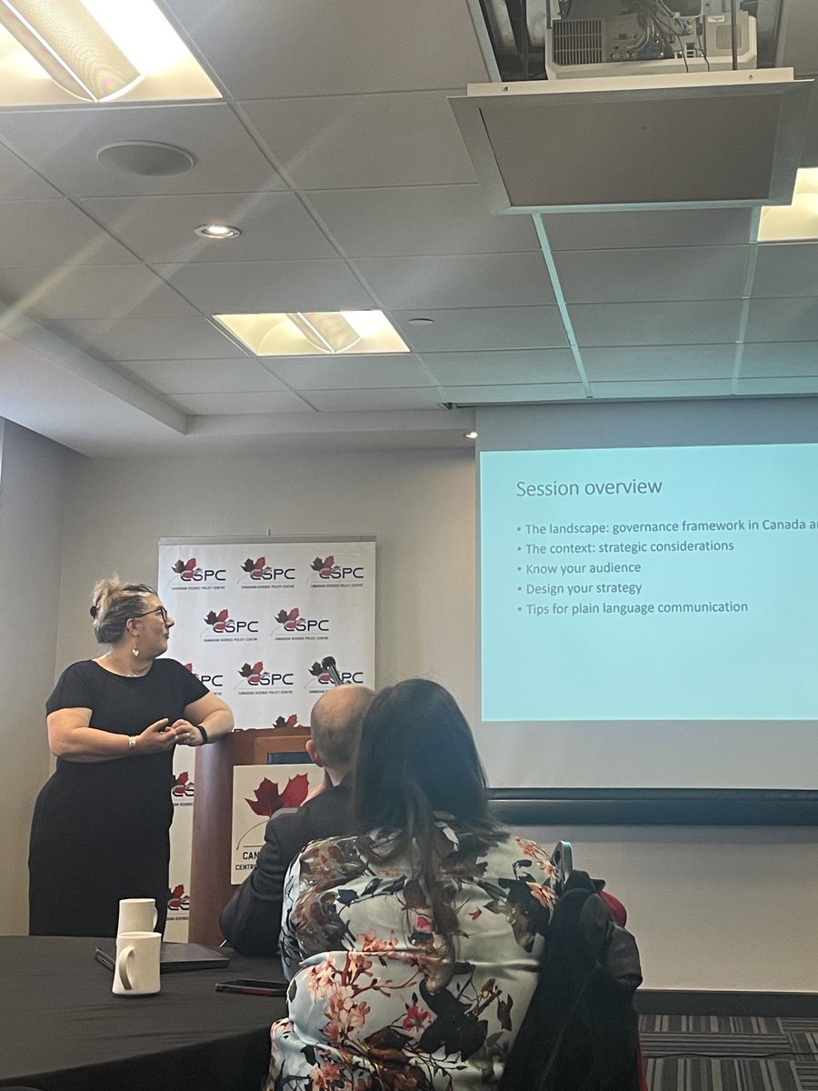 Great morning at <a href="/sciencepolicy/">Canadian Science Policy Centre (CSPC)</a> ‘s Science Meets Parliament event talking all things science communications and policy with <a href="/JohnstonPari/">Pari Johnston (she/her)</a> 🧬