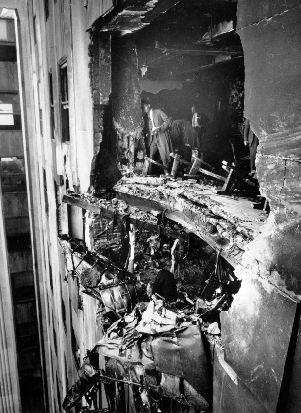 GoodShepherd316's tweet photo. History Lesson :
A B-25 Bomber crashed into the Empire State Building on July 28th, 1945.  14 people died including 3 crewman, 
but the building didn’t collapse.
🤔 https://t.co/aLwnAYM96l