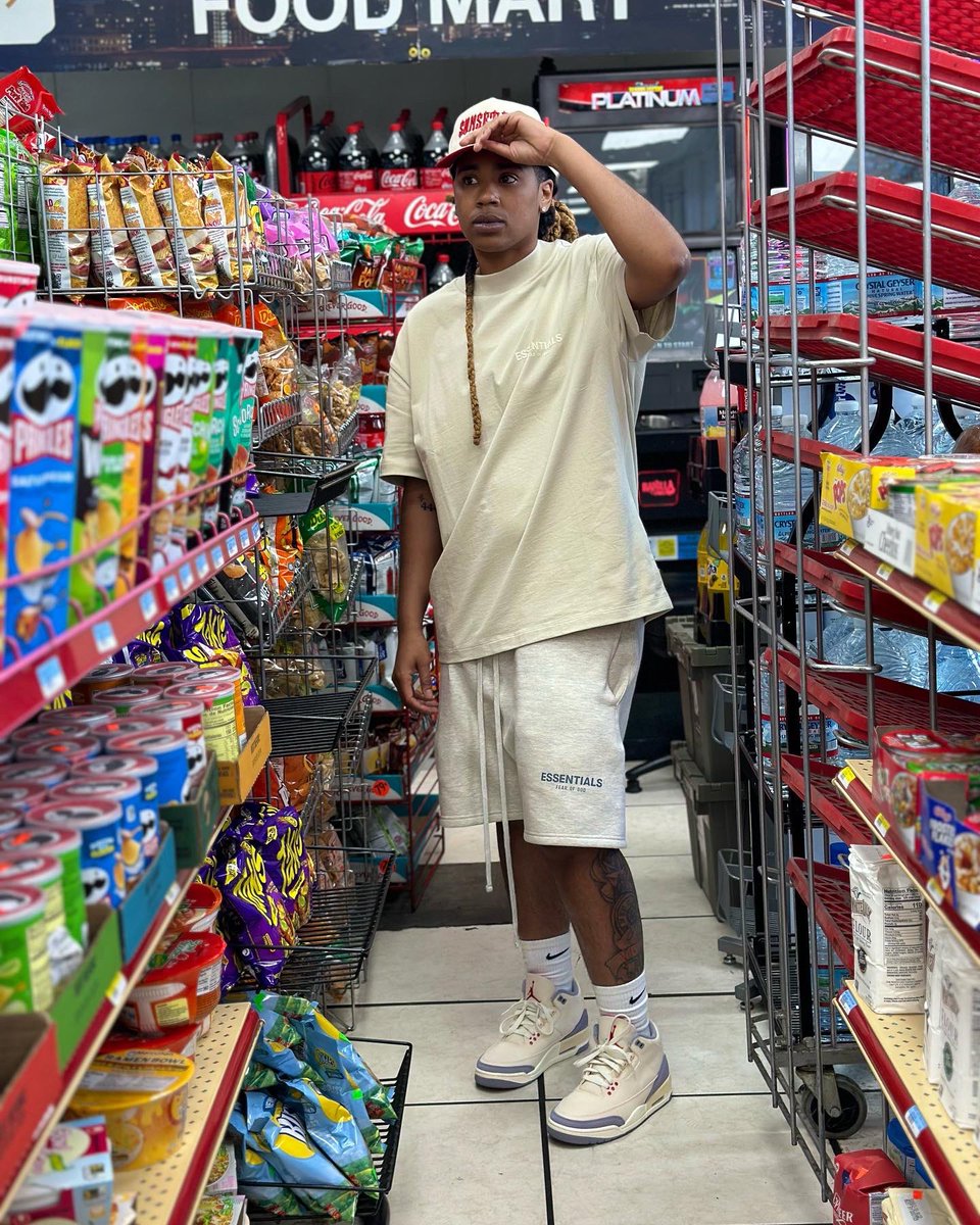 YaniBFly's tweet photo. If Ion Do Nun Else Ima Run It Up🏃‍♂️
Pick Yo Fav 🥶 https://t.co/9mxdBNHSfY
