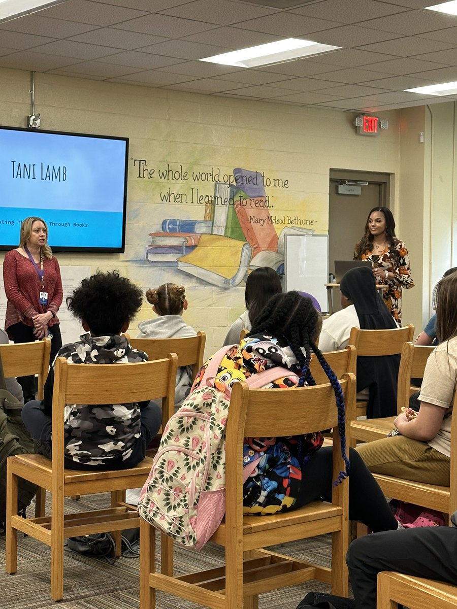 Vine Middle Magnet (@vinemsknox) on Twitter photo Author Tani Lamb held our Golden Bears’ rapt attention! <a href="/TaniLamb/">Tani Lamb</a>
#ChallengeConnectionsCommunity <a href="/DesireeOJones/">Desiree Jones</a> <a href="/VMMSLibrary/">VMMS Library</a> Author Tani Lamb held our Golden Bears’ rapt attention! <a href="/TaniLamb/">Tani Lamb</a>
#ChallengeConnectionsCommunity <a href="/DesireeOJones/">Desiree Jones</a> <a href="/VMMSLibrary/">VMMS Library</a>