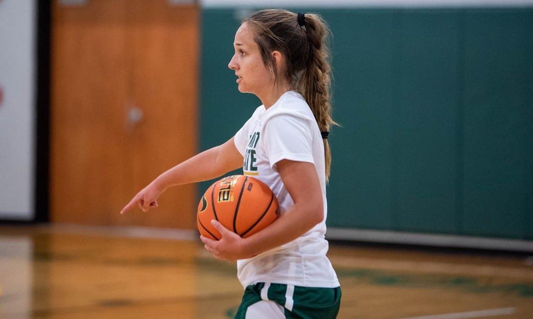 I am currently seeking a graduate assistant opportunity! 

I have 4 years of experience of D2 basketball as well as 1 year of experience of D1 basketball. I would love to continue my love for the game through coaching! Please feel free to reach out! Thank you 🏀