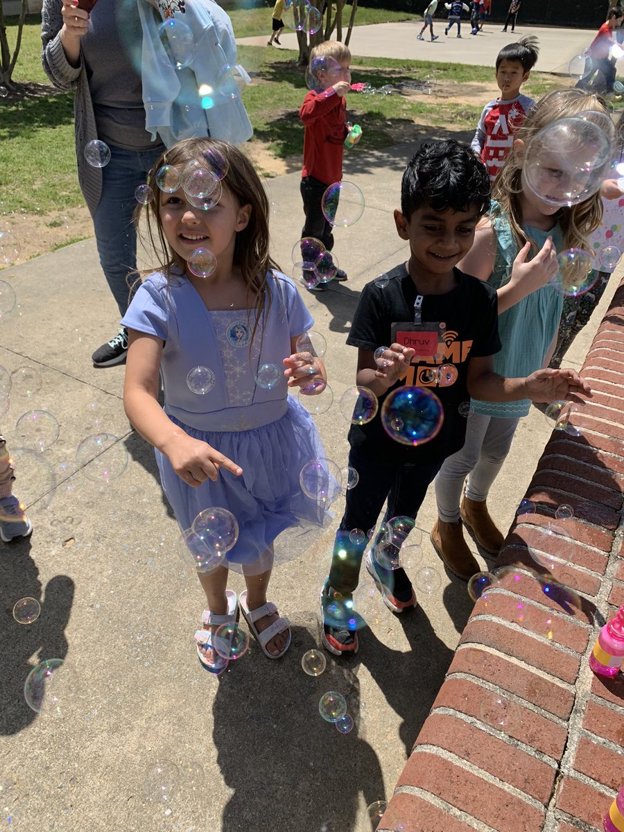 Mrs. Ayscue tweet media