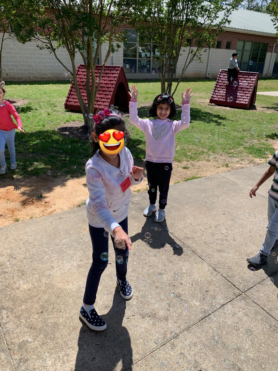 Mrs. Ayscue tweet media