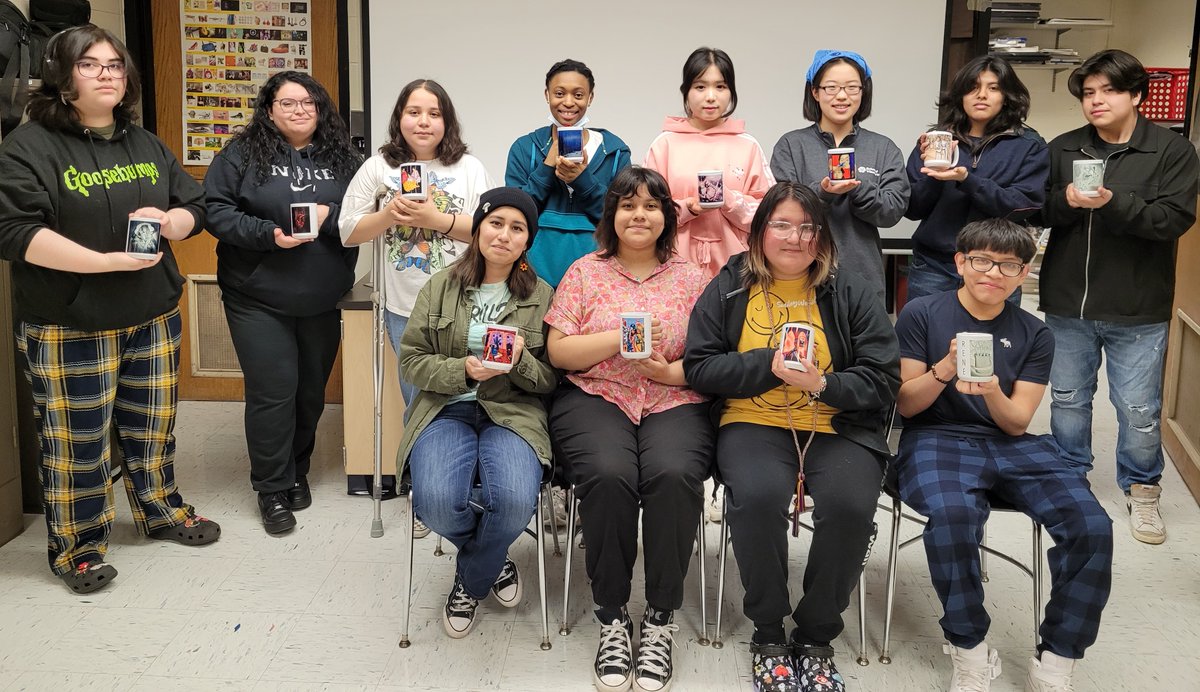 Rebeccah Silver (@rebeccah_silver) on Twitter photo AP Studio Art students <a href="/Wheeling_Cats/">Wheeling High School</a> getting some amazing swag while finishing up their AP Art Portfolios!
<a href="/JBaleArt/">JBaleArt</a> <a href="/coachcaz214/">Catherine Zaworski</a> <a href="/District214/">District 214</a> AP Studio Art students <a href="/Wheeling_Cats/">Wheeling High School</a> getting some amazing swag while finishing up their AP Art Portfolios!
<a href="/JBaleArt/">JBaleArt</a> <a href="/coachcaz214/">Catherine Zaworski</a> <a href="/District214/">District 214</a>