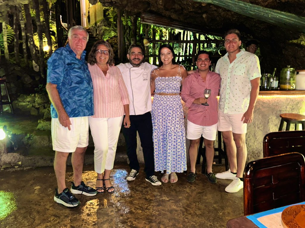 ✨Una noche mágica✨

¡Gracias <a href="/Andres_Arrata/">🇪🇨Andres Arrata🇪🇨</a>! 
Por hacer de nuestro día uno aún más especial 💙

📍Ecuatorial - GPS