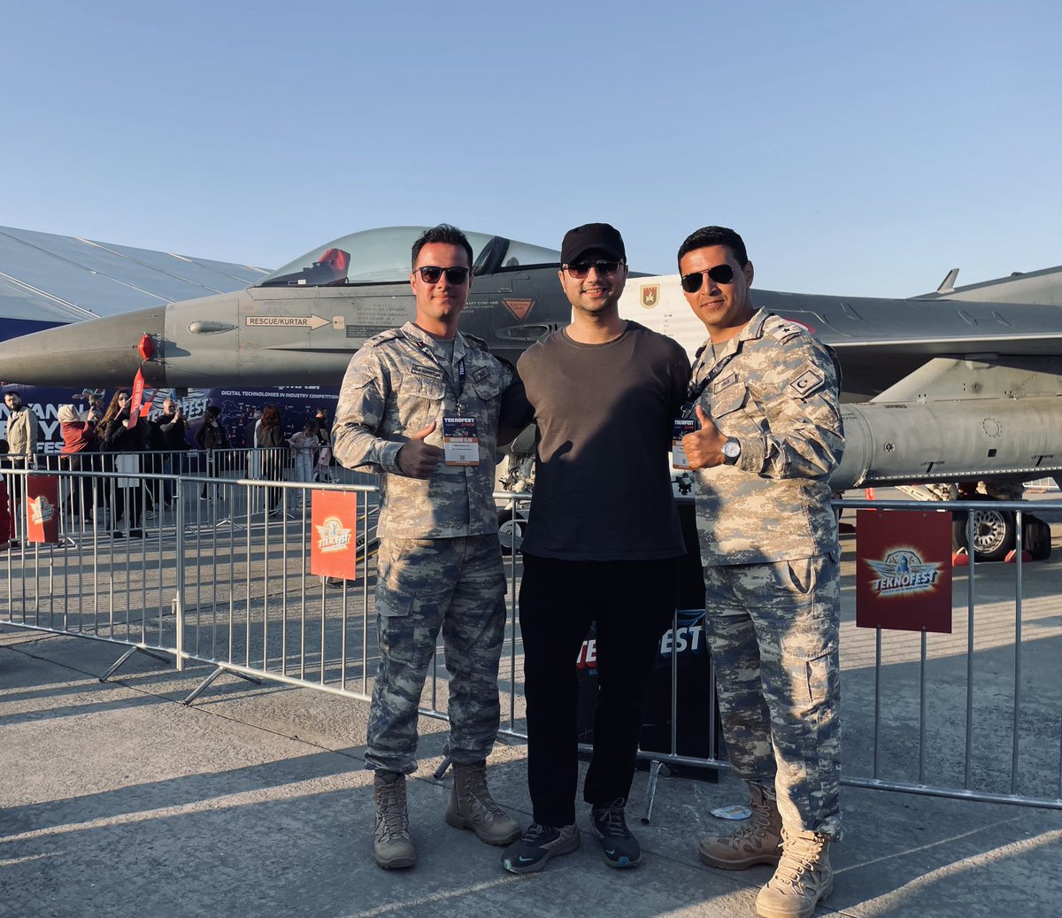MfK095's tweet photo. #teknofest brolarla 😎 https://t.co/6MiGpGZchj