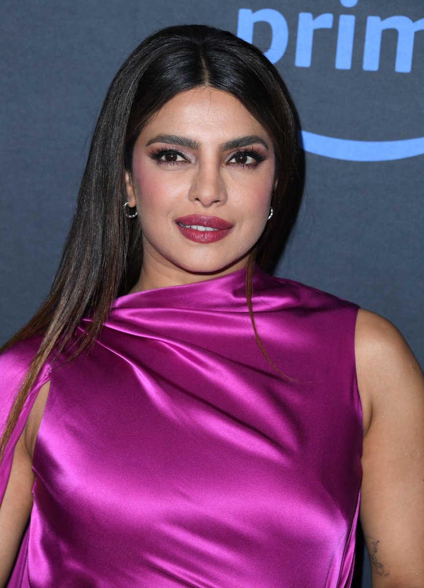 Priyanka Chopra Photos Fan site on Twitter "📸We updated our gallery