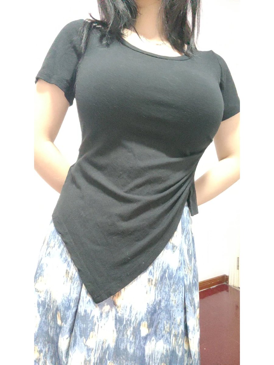 大🐻（医学生还在读书） on Twitter: 75F🐻 五一约炮，点赞报名 还有时间干几炮