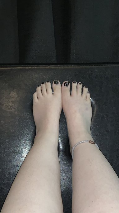 anyone want to pay for my pedicure 🖤  #feet #feetcontent #feetfethish #feetpic #feetpicsforsales #FeetPicture<a href="/tag/feet"class="tags">#feet</a><a href="/tag/feetcontent"class="tags">#feetcontent</a><a href="/tag/cashcows"class="tags"><span>#cashcows</span></a><a href="/tag/feetpic"class="tags"><span>#feetpic</span></a><a href="/tag/feetpicture"class="tags"><span>#feetpicture</span></a><a href="/tag/feetpicsforsales"class="tags"><span>#feetpicsforsales</span></a>