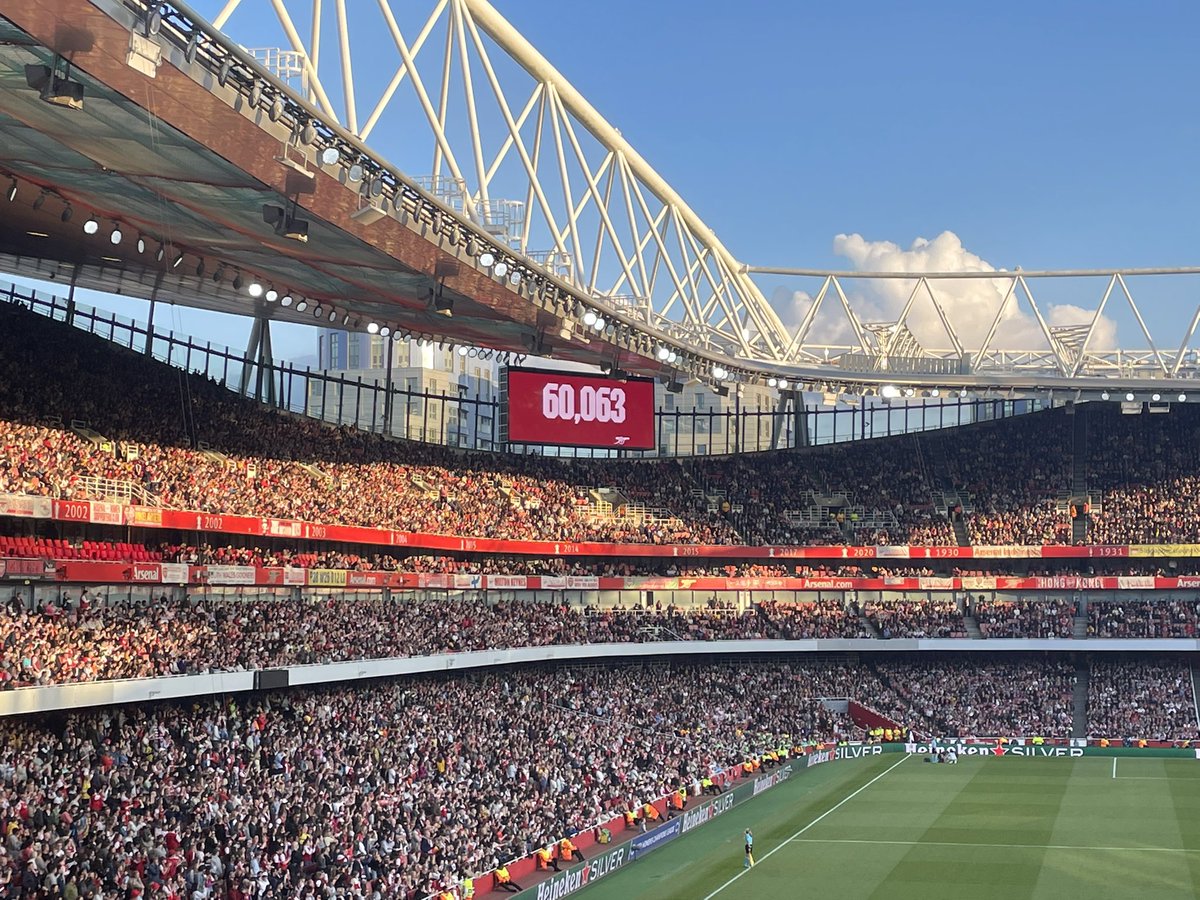 Charlotte Lawrence-Martin tweet media