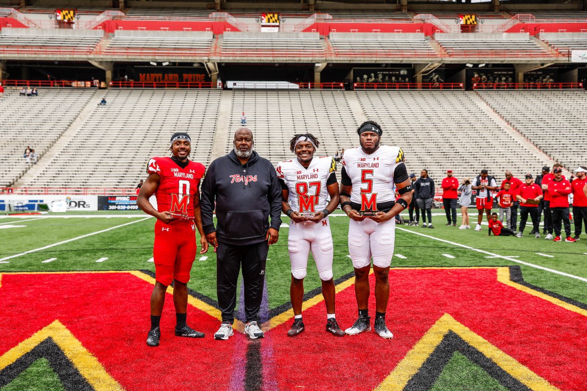 TerpsFootball's tweet photo. Larry Webster Community Service Award: @_BigTime0, @robertosmity13, Quashon Fuller
Rick Badanjek Most Improved Freshman Award: @LionellWhitaker, @espn_preston
Todd Wike Offensive Lineman Award: @Drglazejr, @ESPN_Woody

More: https://t.co/GhesFkxGF9 https://t.co/TUmWm7OcfF