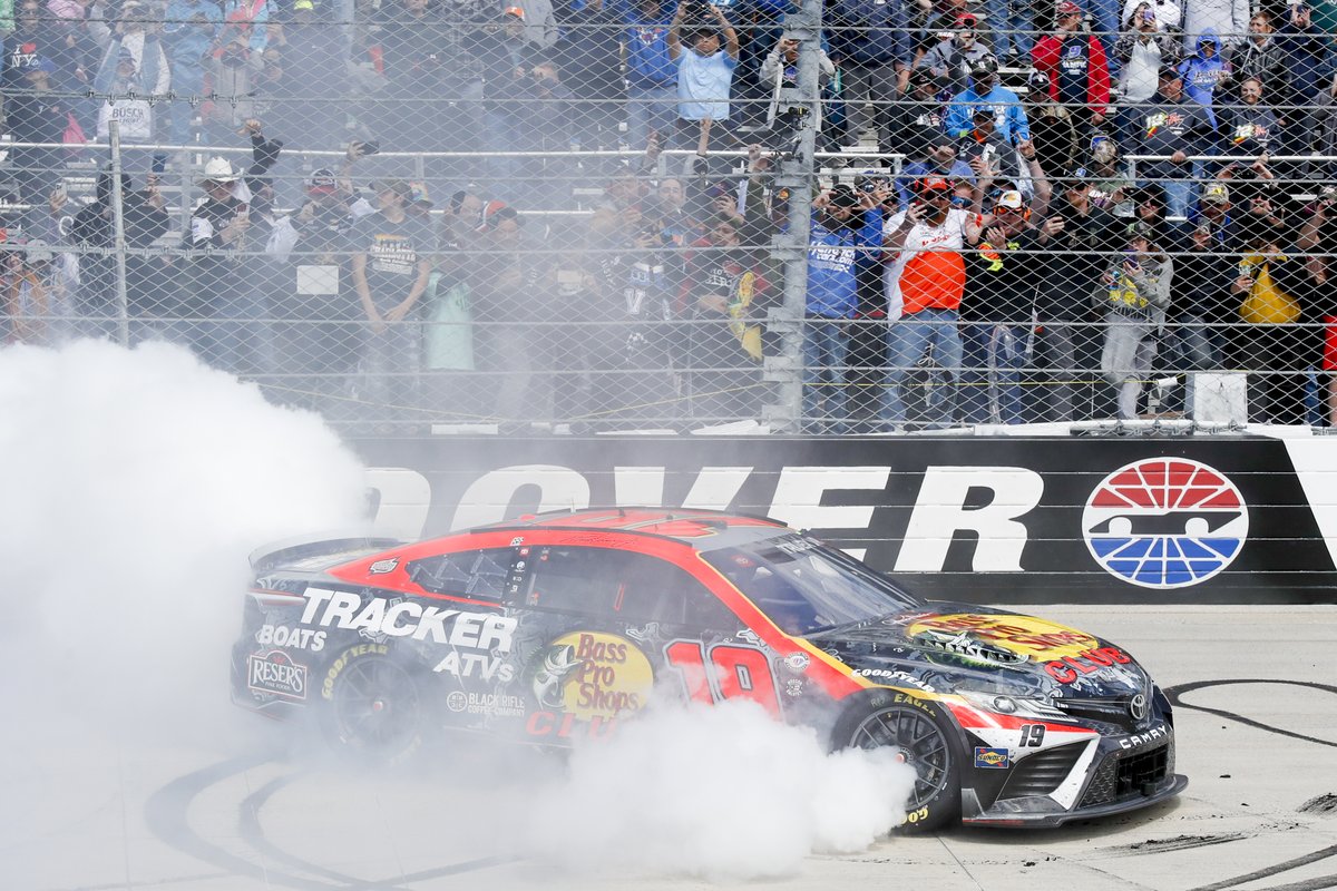 Joe Gibbs Racing tweet media